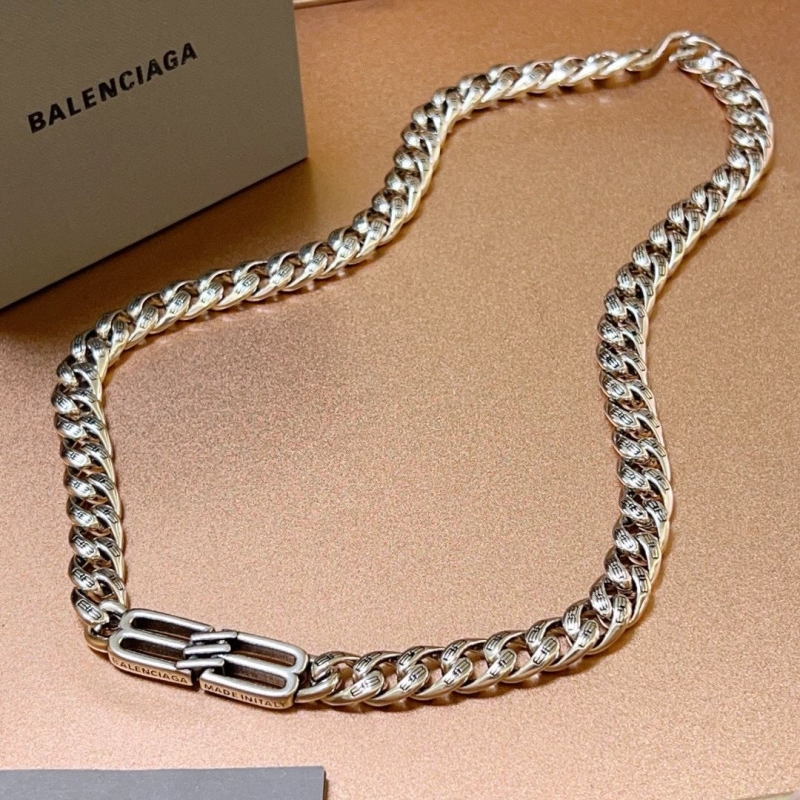 Ba1en*iaga necklaces
